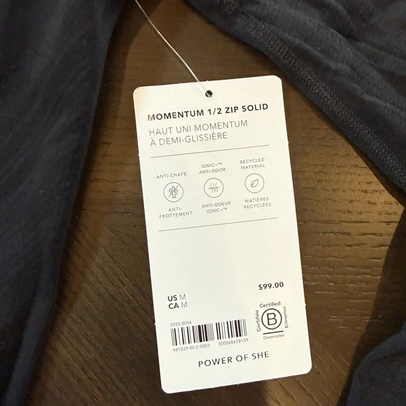 NWT Athleta MOMENTUM 1/2 ZIP SOLID Black size medium - Picture 3 of 4